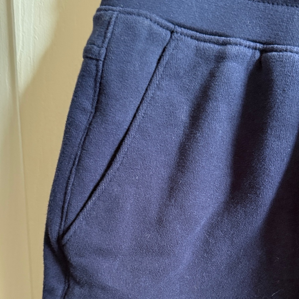 🌸 Tommy Bahama: Navy Drawstring Shorts - Picture 4 of 7
